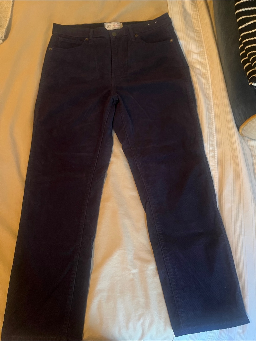 GAP Women's Dark Navy Straight-Leg Corduroy Pants